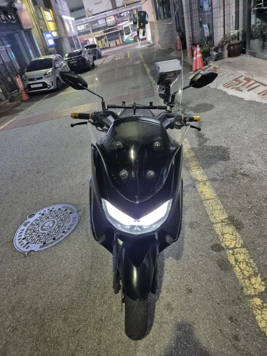 22년식 nmax125cc  팝니다 엔맥스 엑스맥스